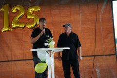 Der Vorstand eröffnet